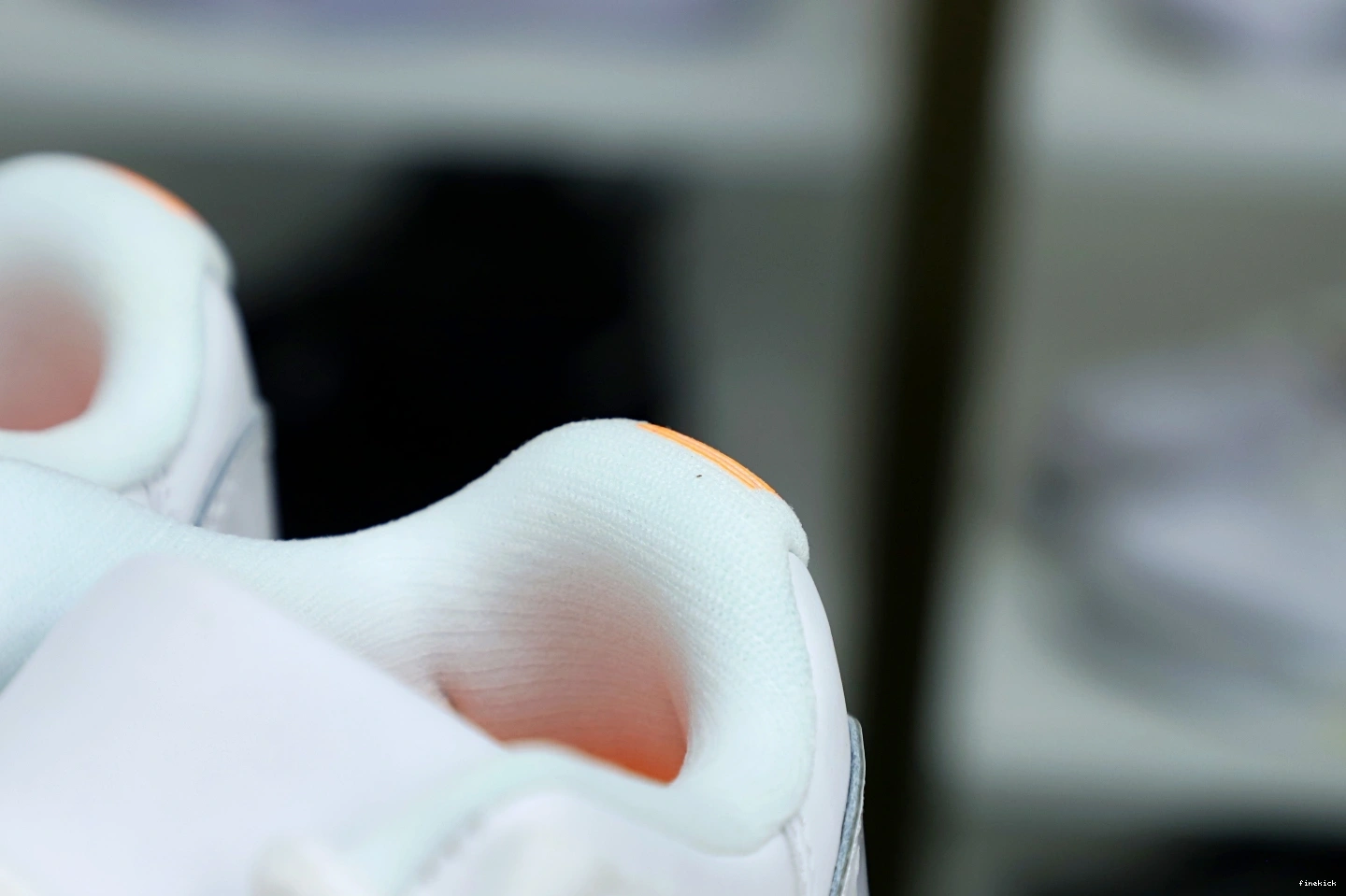 'BRIGHT CITRUS' AIR WMNS 11 RETRO JORDAN LOW 0905